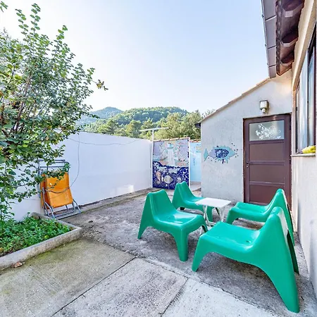 Διαμέρισμα 1 Bedroom Stunning In *